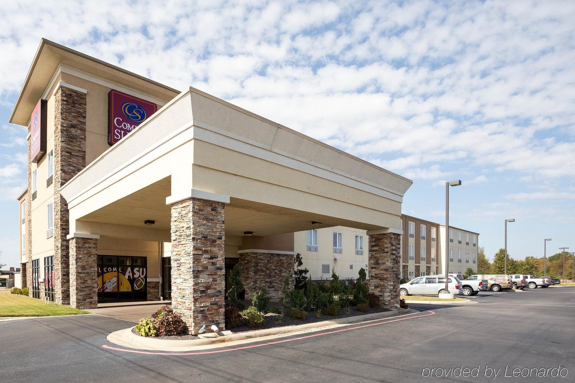 Comfort Suites Jonesboro University Area Exterior photo
