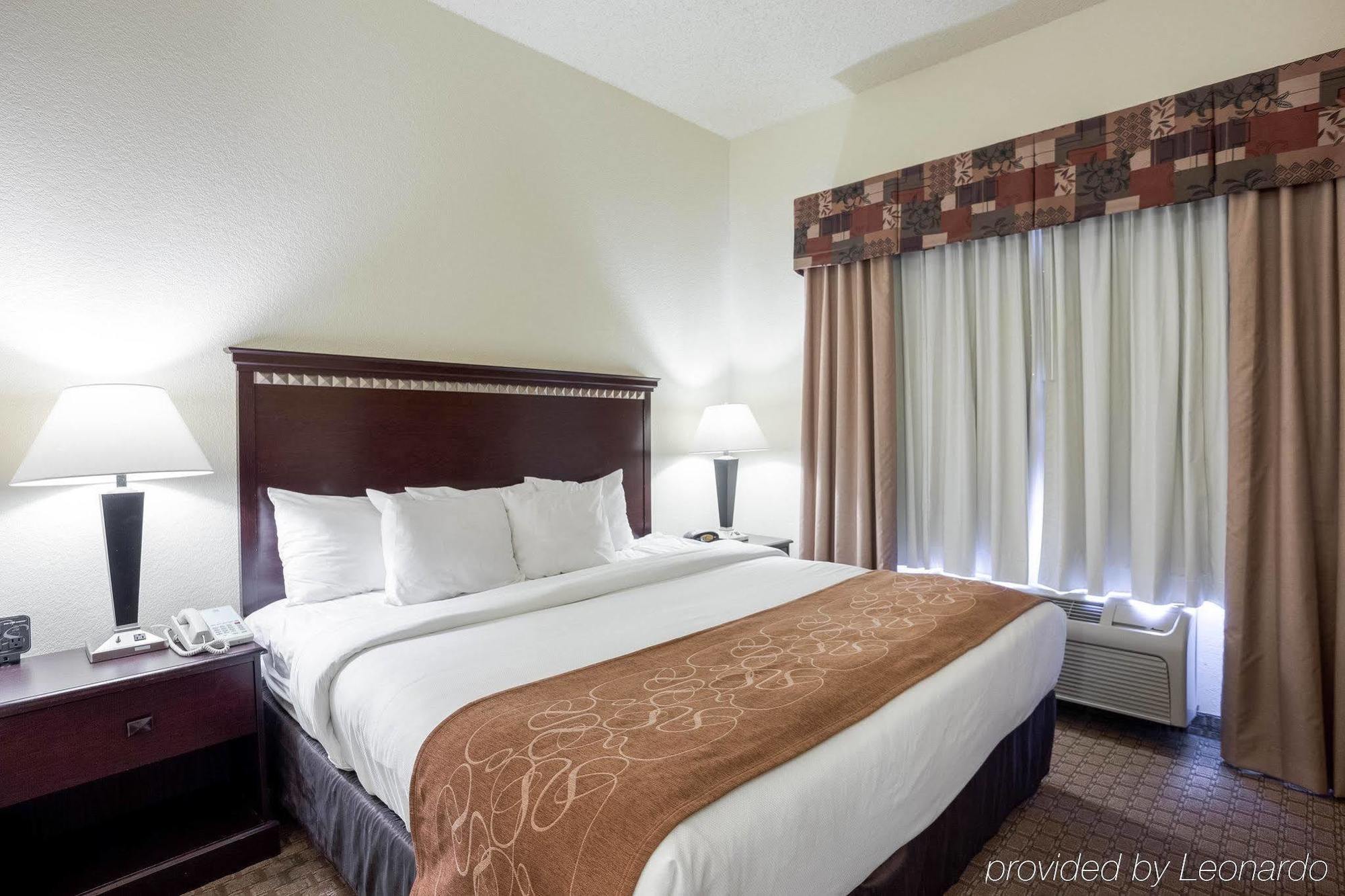 Comfort Suites Jonesboro University Area Exterior photo